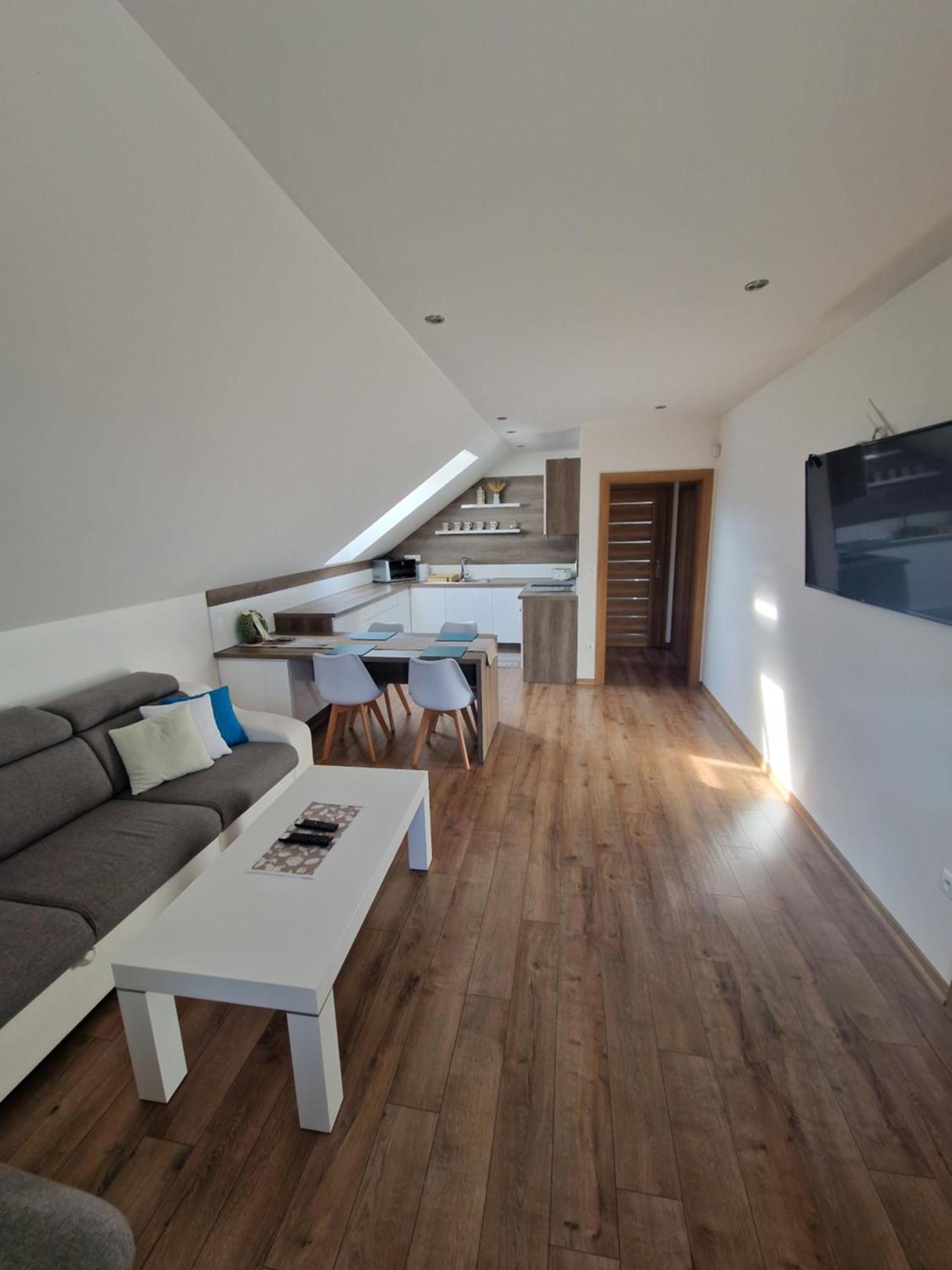 Apartman Art 주베레츠 외부 사진